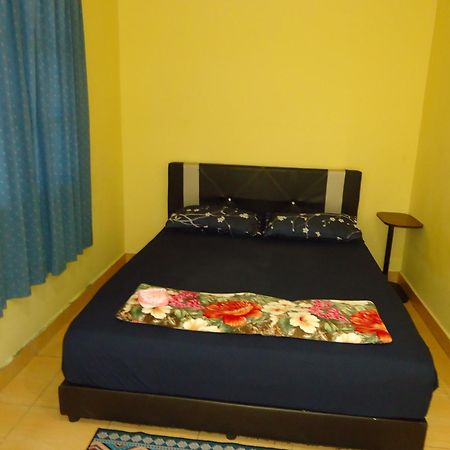 קואלה טהאן D'Pinggir Guest Room מראה חיצוני תמונה